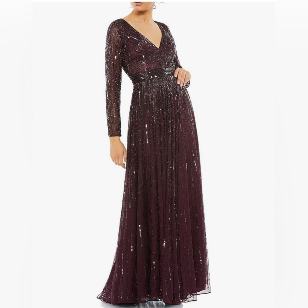 Mac Duggal 5442 Elegant Sequin Evening Gown - Purple size 6